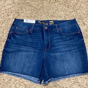 Seven 7 denim fray hem shorts